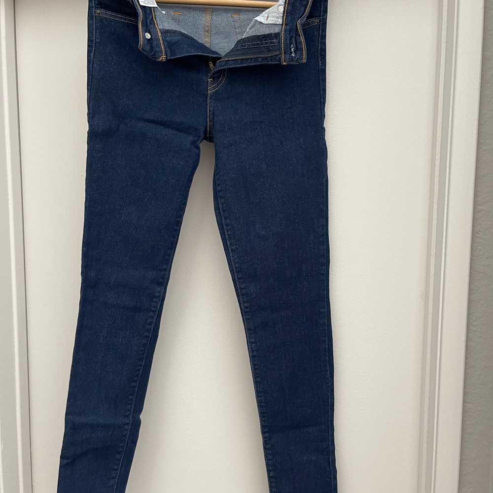 Levi's Dark Blue Women's Skinny Jeans